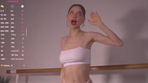 Evy  online show from 09.30.25