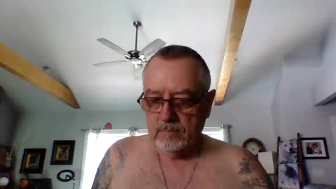 Snapshot of happynudist7373 chatting on 07.09.26 happynudist7373 online show from 07.09.26