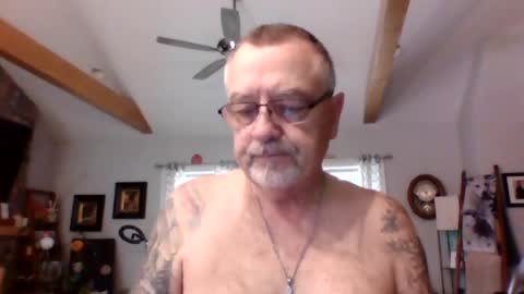 Snapshot of happynudist7373 chatting on 07.15.26 happynudist7373 online show from 07.15.26