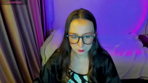 Snapshot of happystephanie chatting on 03.01.26 Stephanie online show from 03.01.26