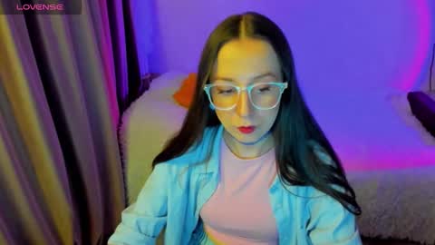 Stephanie online show from 03.26.26