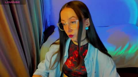 Stephanie online show from 04.05.26