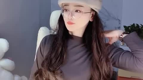 Daisy online show from 12.16.24