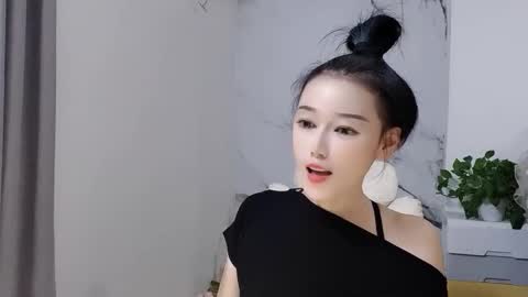 happysweety1688 online show from 10.12.25