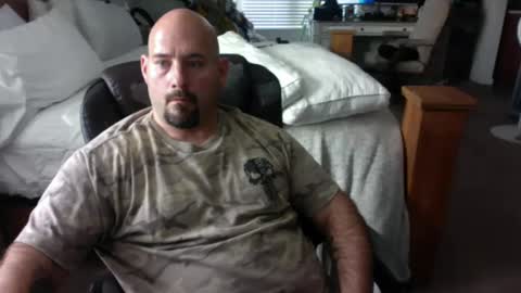 Snapshot of hard4ladies10 chatting on 01.03.25 hard4ladies10 online show from 01.03.25