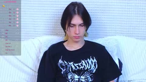 Mark online show from 10.03.25