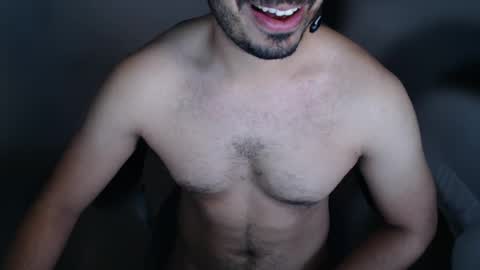 Snapshot of hardandhornyandbrown chatting on 01.31.25 H online show from 01.31.25