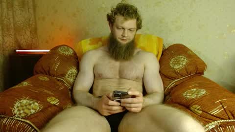 Valentino Hard online show from 11.05.25