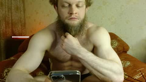 Valentino Hard online show from 11.08.25