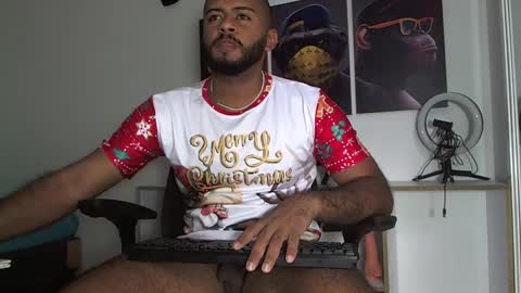 Snapshot of hardboy_latin chatting on 12.31.24 hardboy_latin online show from 12.31.24