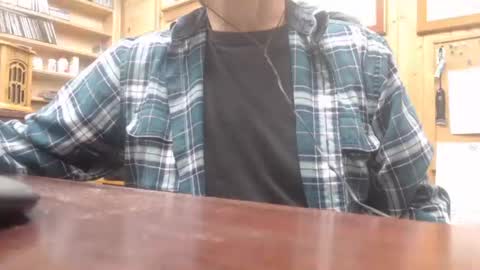 Snapshot of hardbuns chatting on 12.08.24 Brad online show from 12.08.24