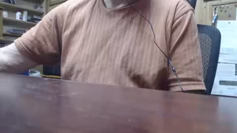 Snapshot of hardbuns chatting on 01.10.25 Brad online show from 01.10.25