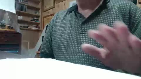 Snapshot of hardbuns chatting on 09.11.25 Brad online show from 09.11.25