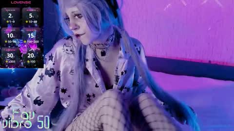 Snapshot of hardcore_hentai chatting on 11.10.25 Mia online show from 11.10.25