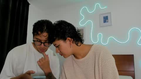 kade and demi independent models online show from 05.29.26