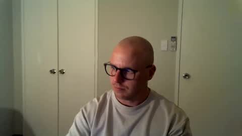 Snapshot of hardon911 chatting on 03.12.25 Stand Lee online show from 03.12.25