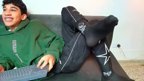 Hares online show from 03.11.26