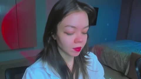 Snapshot of haribo_asmr chatting on 12.29.24 Miss Hari online show from 12.29.24