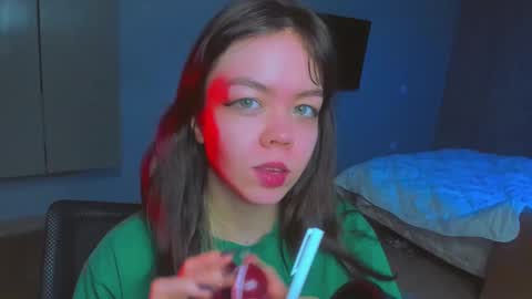 Snapshot of haribo_asmr chatting on 01.29.25 Miss Hari online show from 01.29.25