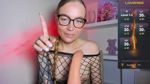 Tasya online show from 04.12.26