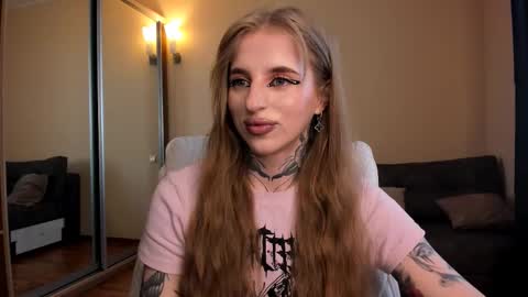 Julia online show from 03.21.26