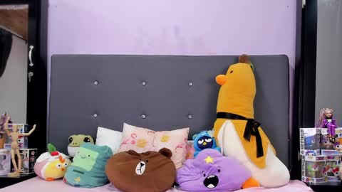 Harmony Hill online show from 03.11.25