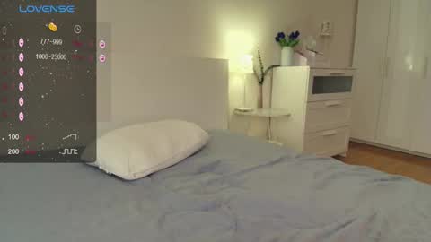 Kira online show from 10.07.25