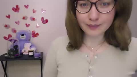 Snapshot of hartfoxx chatting on 02.13.25 hartfoxx online show from 02.13.25