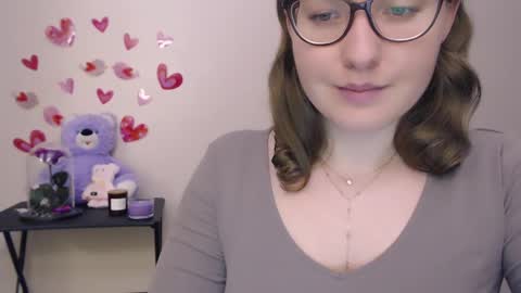 Snapshot of hartfoxx chatting on 02.15.25 hartfoxx online show from 02.15.25