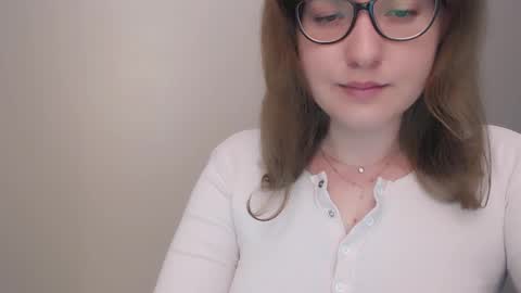 Snapshot of hartfoxx chatting on 03.08.25 hartfoxx online show from 03.08.25