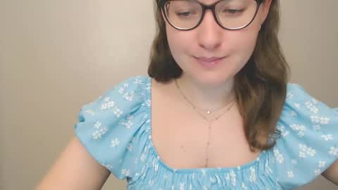 Snapshot of hartfoxx chatting on 09.13.25 hartfoxx online show from 09.13.25