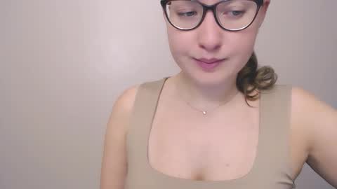 Snapshot of hartfoxx chatting on 10.13.25 hartfoxx online show from 10.13.25