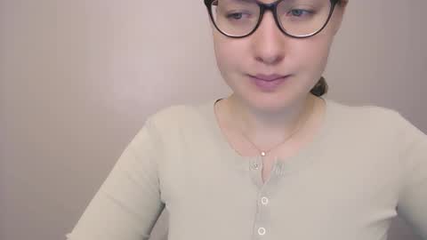 Snapshot of hartfoxx chatting on 10.30.25 hartfoxx online show from 10.30.25