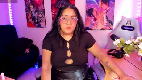 karen  online show from 10.05.25