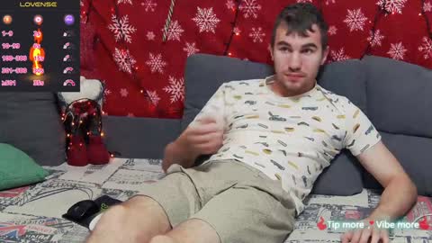 Snapshot of harvey_ren chatting on 01.31.25 Harvey online show from 01.31.25