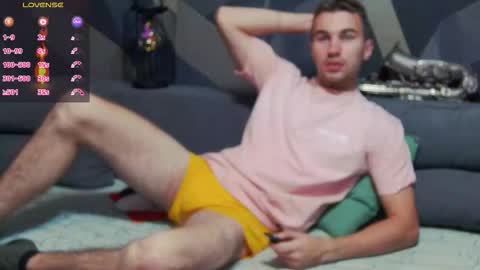 Snapshot of harvey_ren chatting on 09.20.25 Harvey online show from 09.20.25