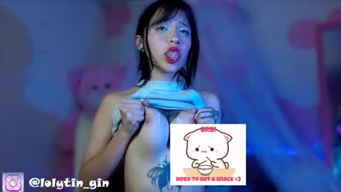 Im Emily and I could be the love of your life    online show from 09.18.25