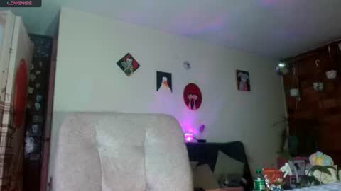 Snapshot of harypeath_ chatting on 07.21.26 Im Emily and I could be the love of your life online show from 07.21.26