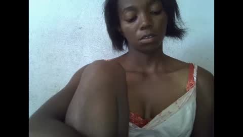 Snapshot of harysette chatting on 12.27.24 harysette online show from 12.27.24