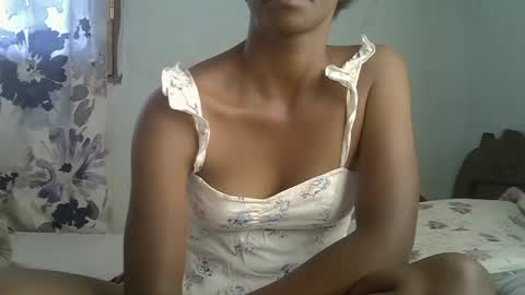 Snapshot of harysette chatting on 06.14.26 harysette online show from 06.14.26