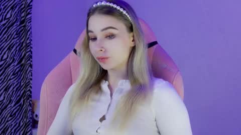 Anna online show from 05.20.26