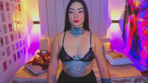Snapshot of hathor_nore chatting on 05.18.26 Alicia online show from 05.18.26