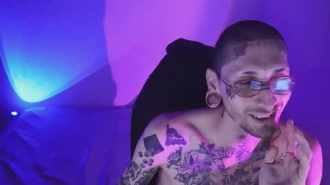 More content   2   online show from 11.14.25