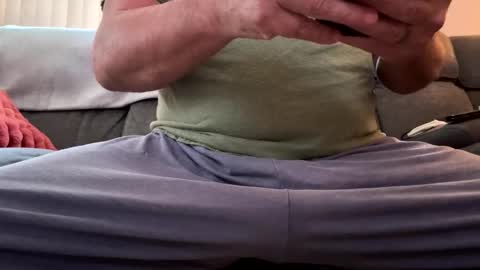 Snapshot of hawks2113 chatting on 11.05.25 hawks2113 online show from 11.05.25