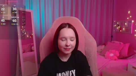 Mia online show from 04.03.26