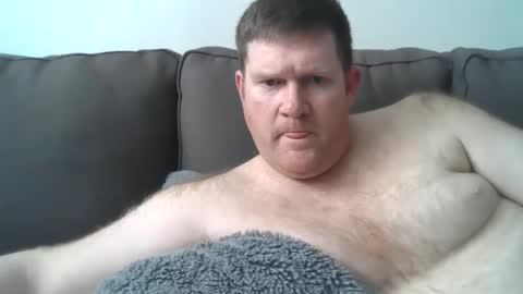 Snapshot of hayestack28 chatting on 12.19.25 hayestack28 online show from 12.19.25