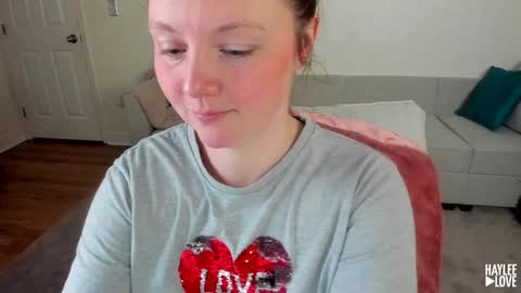Haylee Love online show from 02.06.26