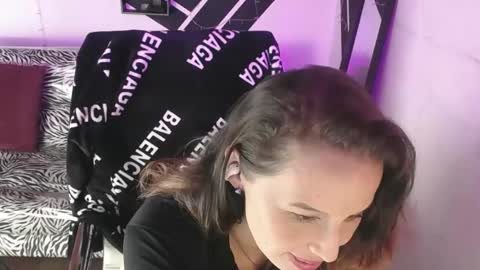 hayley miller online show from 02.25.25