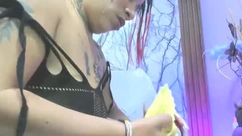 hayley miller online show from 10.17.25