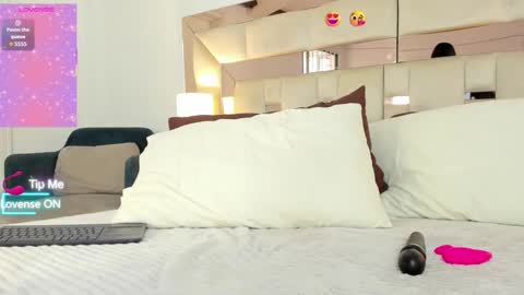  Hazel  online show from 01.13.26